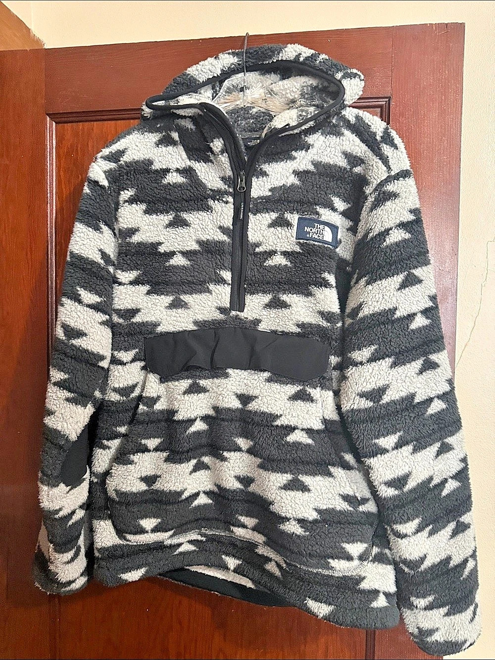 The North Face Campshire Pullover Hoodie Men's Geometric Fleece Medium